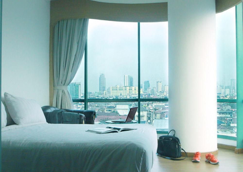 Business Tomang Hotel 3*